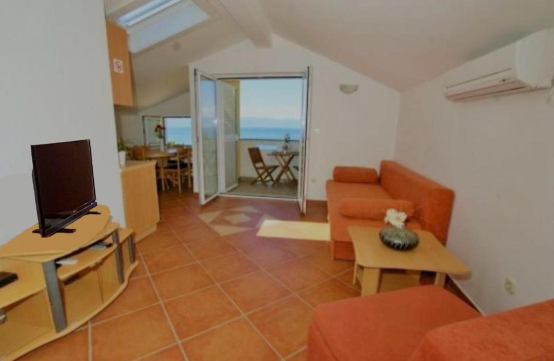 Villa Bionda Malinska Rum bild